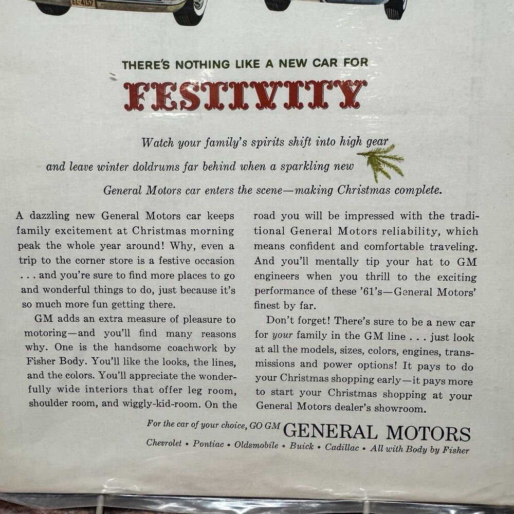 1960 GM Christmas Print Ad 1961 Pontiac Safari Wagon Tempest Car Art 6.75x10 - Picture 2 of 5